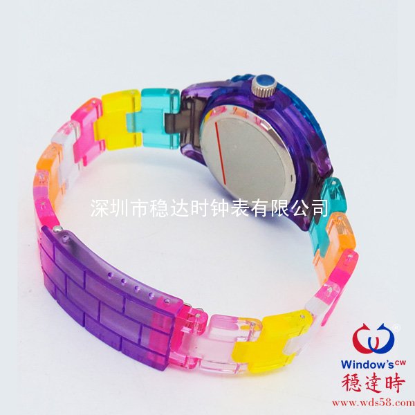 多色朔料帶手表