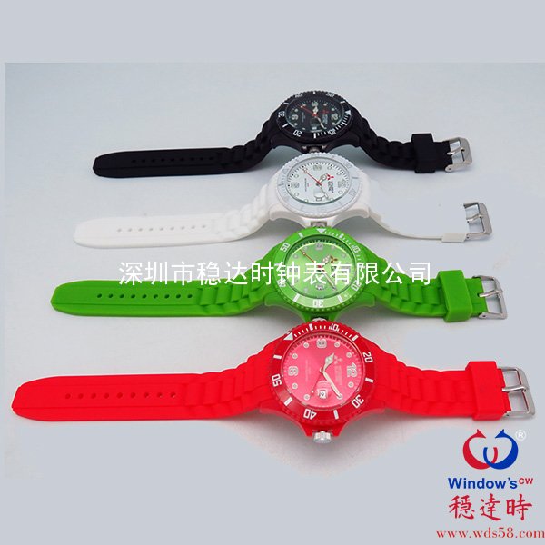 塑料殼硅膠帶手表批發(fā)