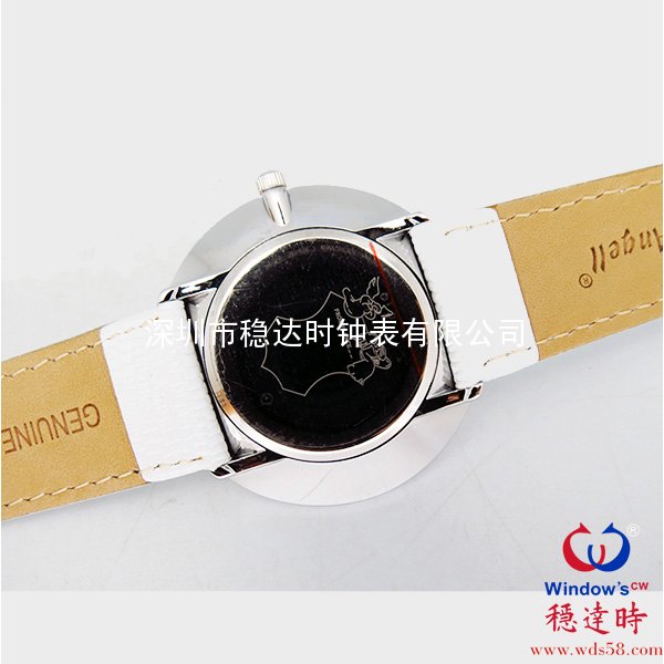 穩(wěn)達(dá)時(shí)高貴大方女士手表定制