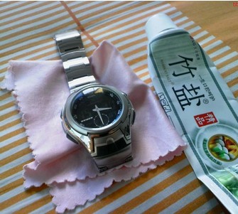 穩(wěn)達時手表定制廠家