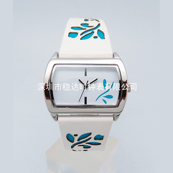 穩(wěn)達(dá)時(shí)方形OEM時(shí)尚手表定制