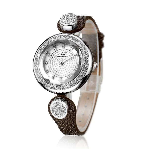 穩(wěn)達(dá)時(shí)合金鑲鉆女士皮帶時(shí)尚手表