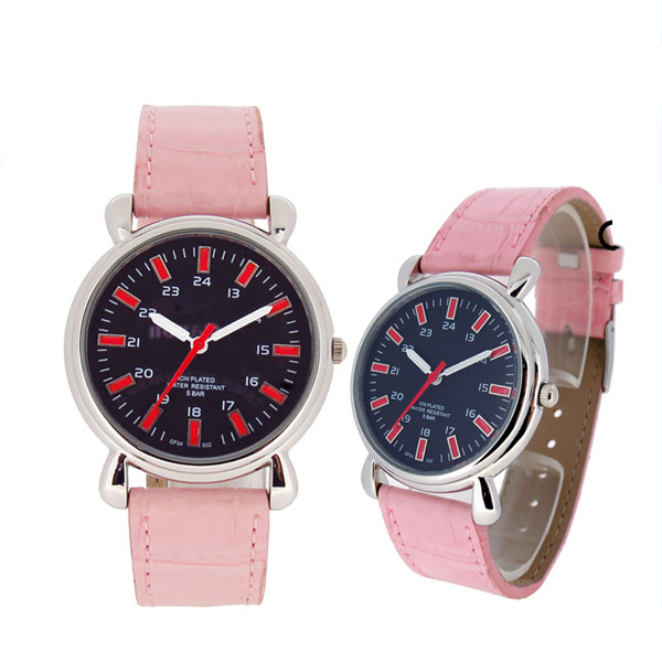 穩(wěn)達(dá)時大量批發(fā)女式不銹鋼真皮腕表配進(jìn)口機芯