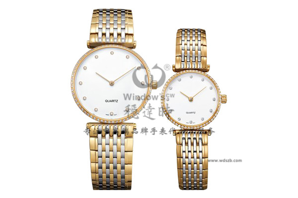 情侶對表批量定做 穩(wěn)達時腕表廠家出品