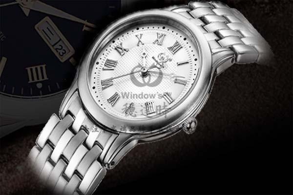 不銹鋼款手表展示  更多款式請(qǐng)咨詢(xún)?cè)诰€客服哦