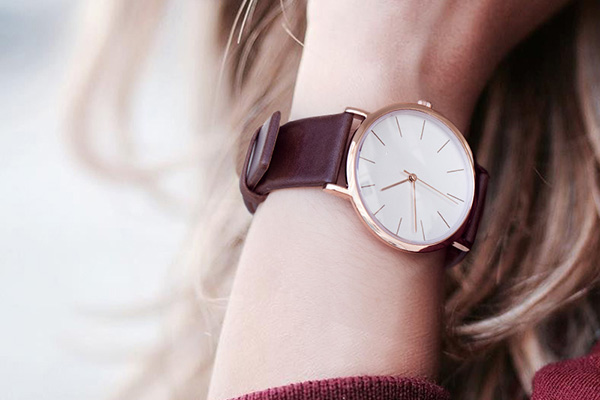 個性防水石英手表穩(wěn)達時廠家直銷