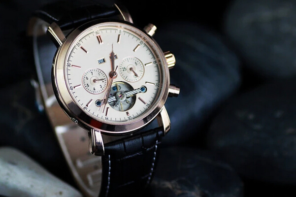 高端男生機(jī)械手表 皮帶手表批發(fā)&mdash;&mdash;穩(wěn)達(dá)時(shí)