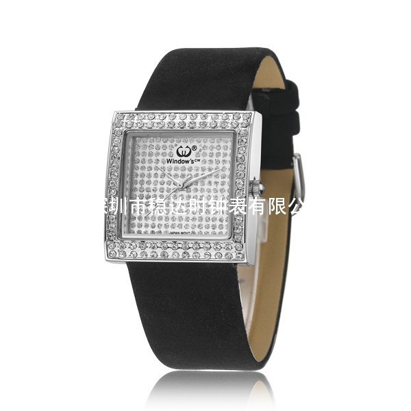 穩(wěn)達(dá)時高檔時尚鑲鉆女式婉表工廠